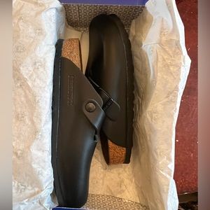 New in the box Birkenstock, Boston clog. European size 37, USA size 6.